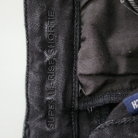 American Eagle AEO NE(X)T Level Stretch Black Super Hi-Rise  Shortie Shorts Sz 0 - Picture 6 of 16